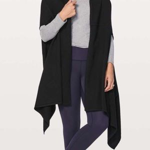 Lululemon Live Freely Wrap Black BNWT authentic